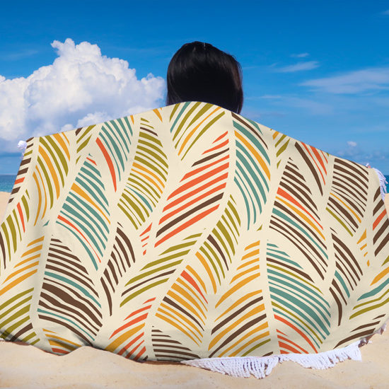 Round-Beach-Blanket-1